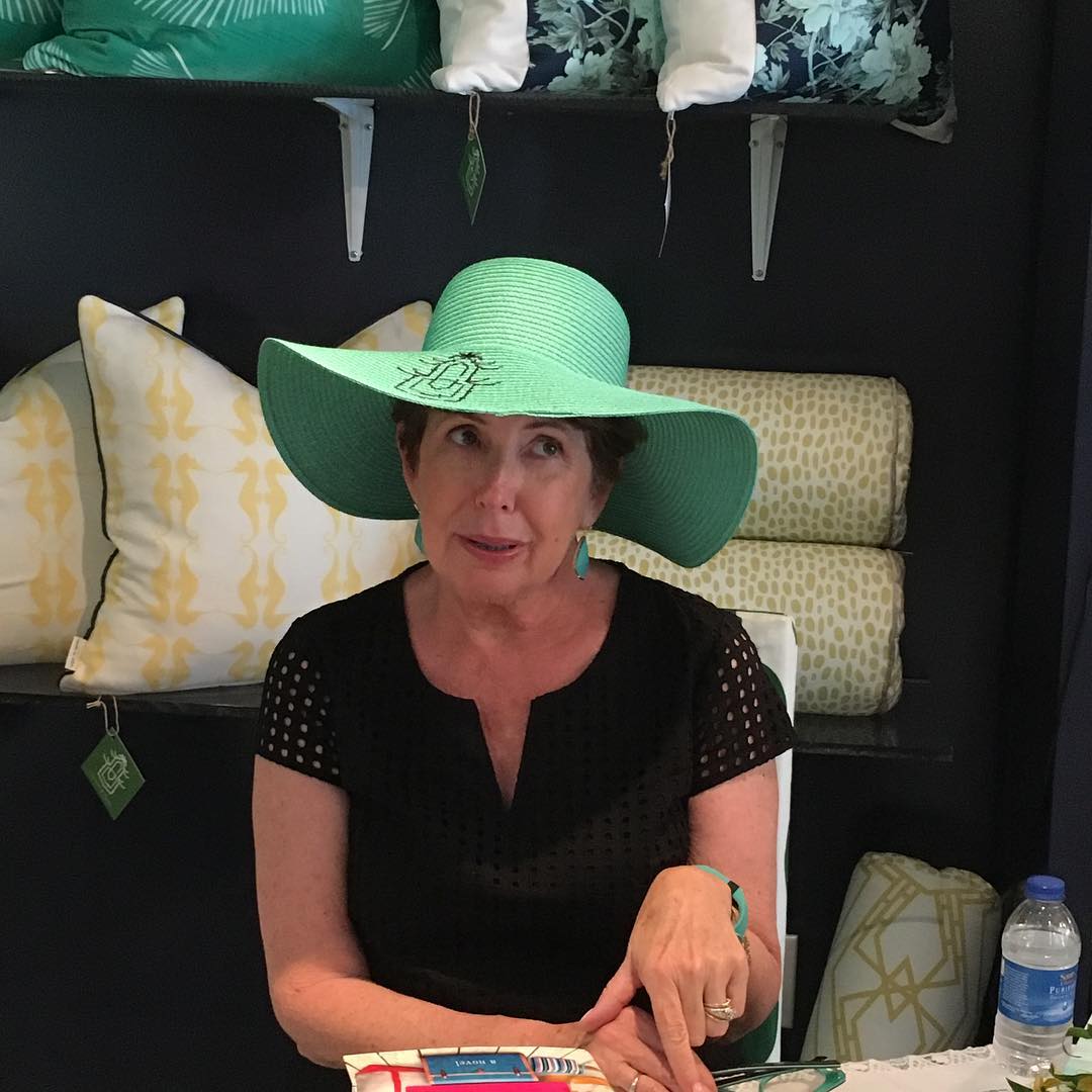 The @cottonandquill signature sun hat bring out the Southern Belle in me